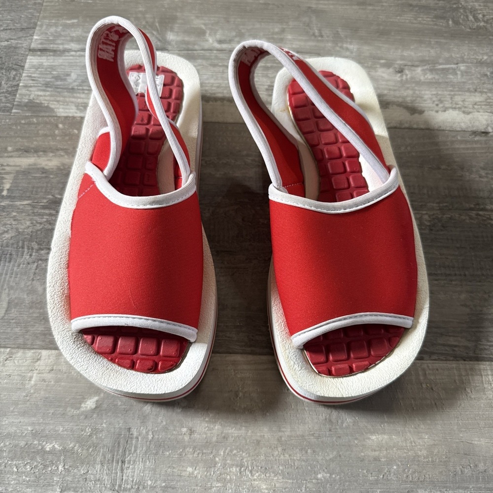 Converse Red & White Nylon Sling Back Light Weight Sandals Women's Size 7